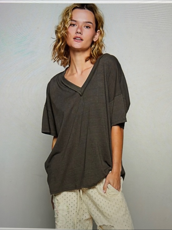 POL Tops - POL Olive Oversized V-Neck Short Sleeve Tee
